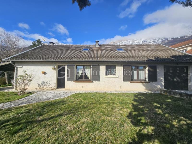 Maison - 150 m² - 8 pièces