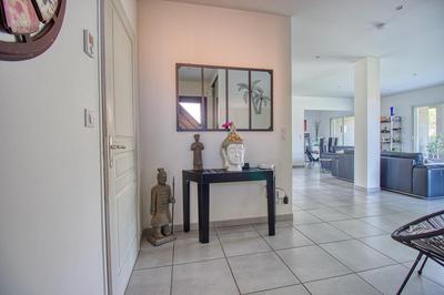 Maison - 193 m² - 6 pièces