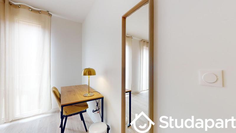 Chambre - 28 m² - 1 pièce