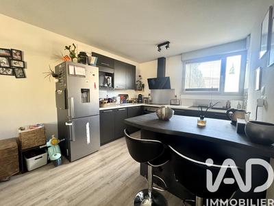 Maison - 81 m² - 4 pièces