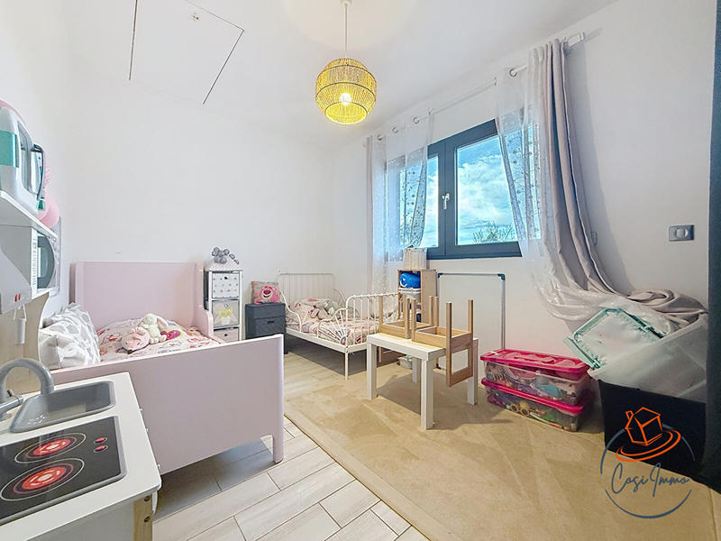 Maison - 170 m² - 6 pièces