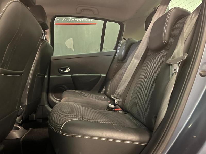 Renault Clio III 1.6 i 110 cv Boîte auto / Exception