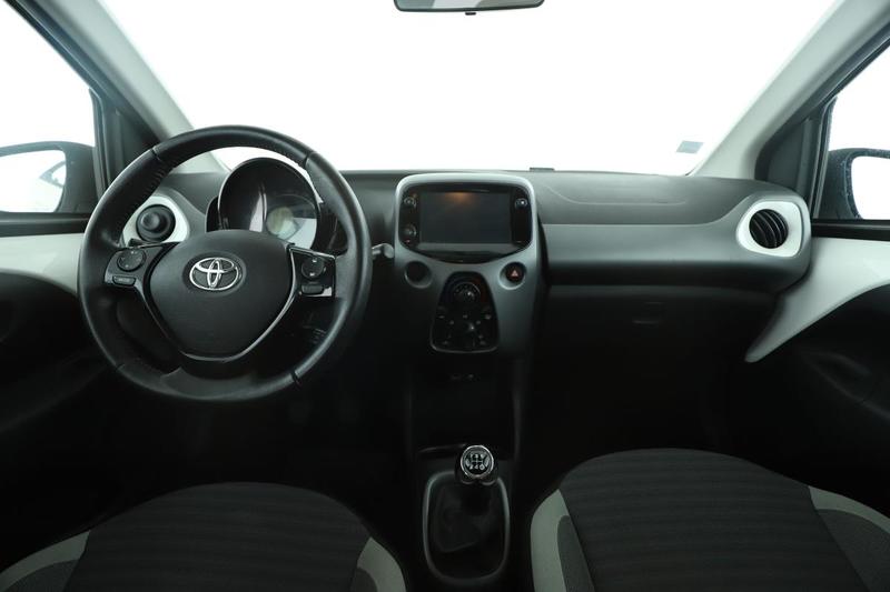 Toyota Aygo 1.0 Vvt-i X-Play 5p 72 ch