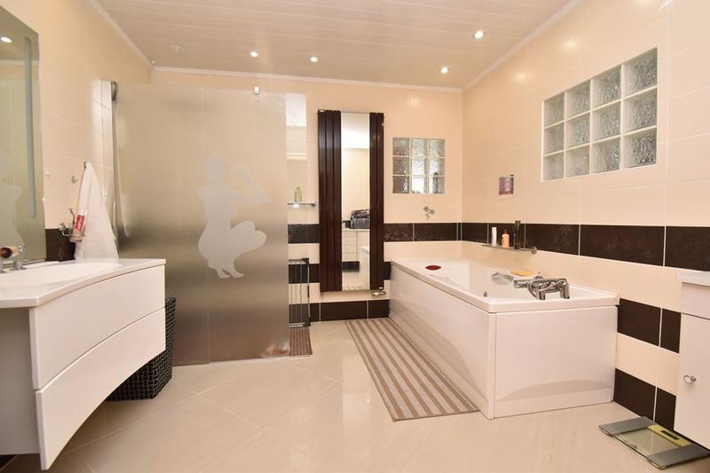 Ferme - 216 m² - 7 pièces