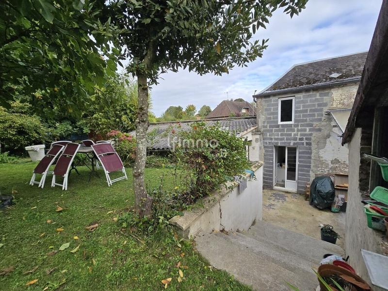 Maison - 235 m² - 6 pièces