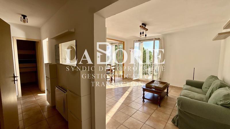 Appartement - 60 m² - 3 pièces