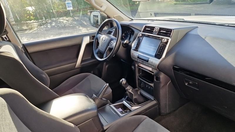 Toyota Land Cruiser 177 d-4d Life