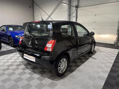 Renault Twingo II (X44) 1.2 i 16v Lev 75 cv Helios