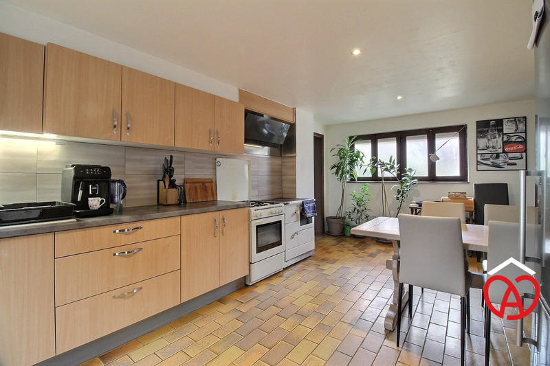 Maison - 101 m² - 4 pièces