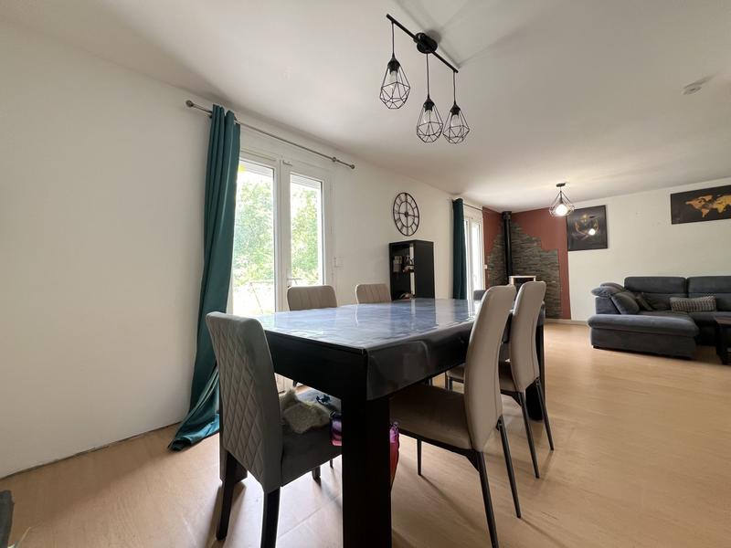 Maison - 105 m² - 6 pièces