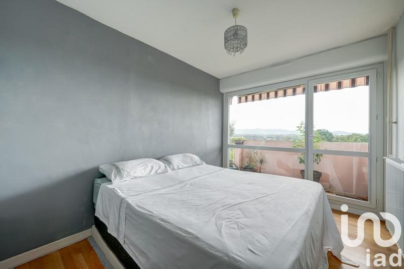 Appartement - 81 m² - 4 pièces