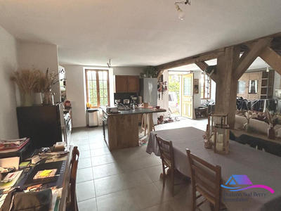 Maison - 125 m² - 7 pièces