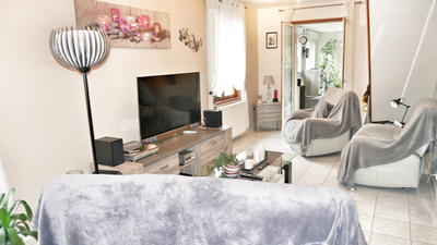 Maison - 100 m² - 6 pièces