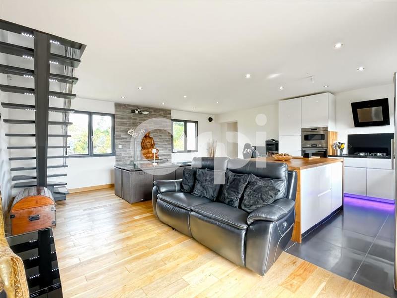 Maison - 162 m² - 5 pièces