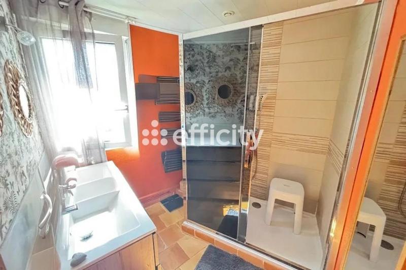 Maison - 162 m² - 7 pièces