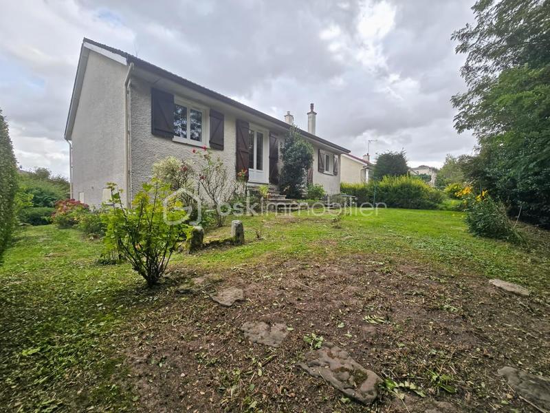 Maison - 95 m² - 6 pièces