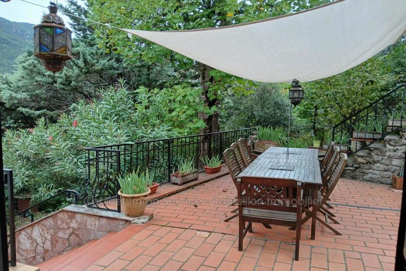 Propriété - 180 m² - 6 pièces