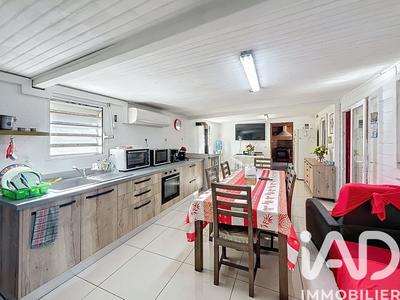 Maison - 140 m² - 3 pièces