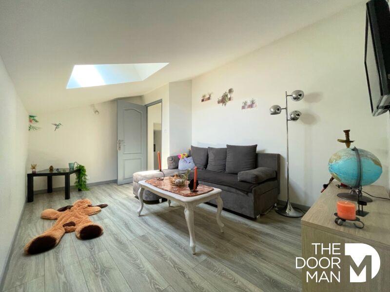 Maison - 180 m² - 4 pièces