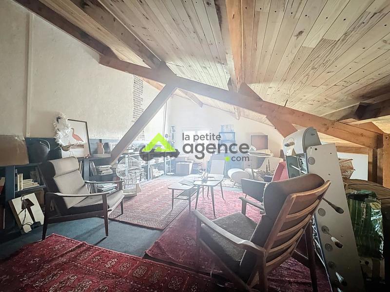 Propriété - 230 m² - 7 pièces