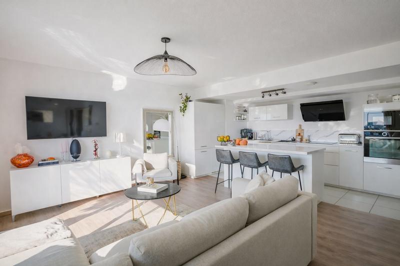 Appartement - 83 m² - 3 pièces