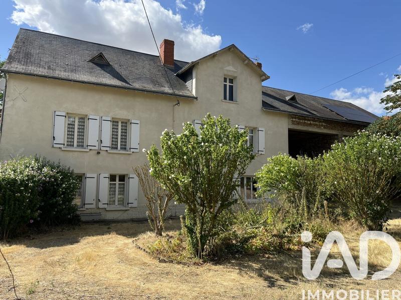 Maison - 247 m² - 8 pièces