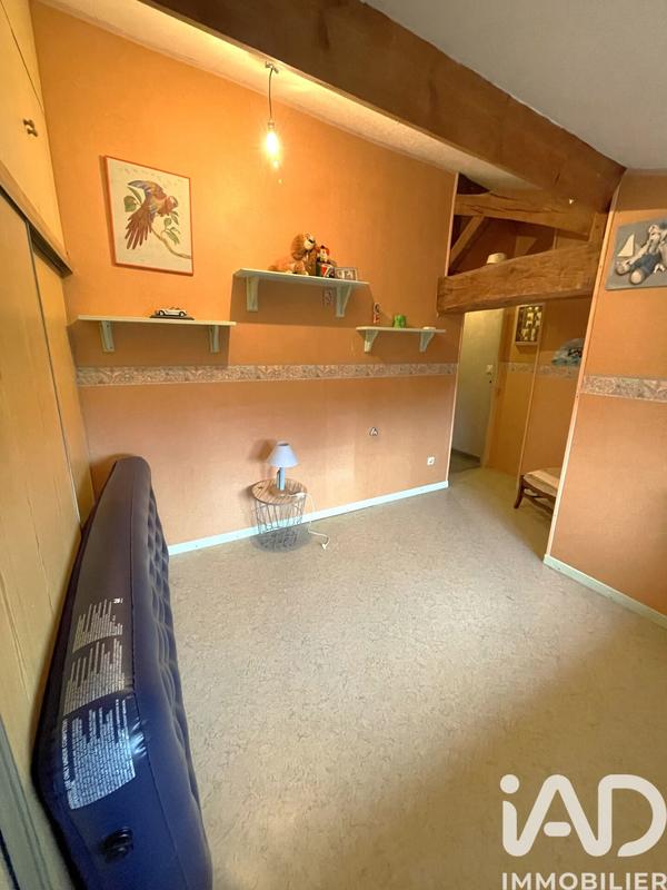 Maison - 248 m² - 8 pièces