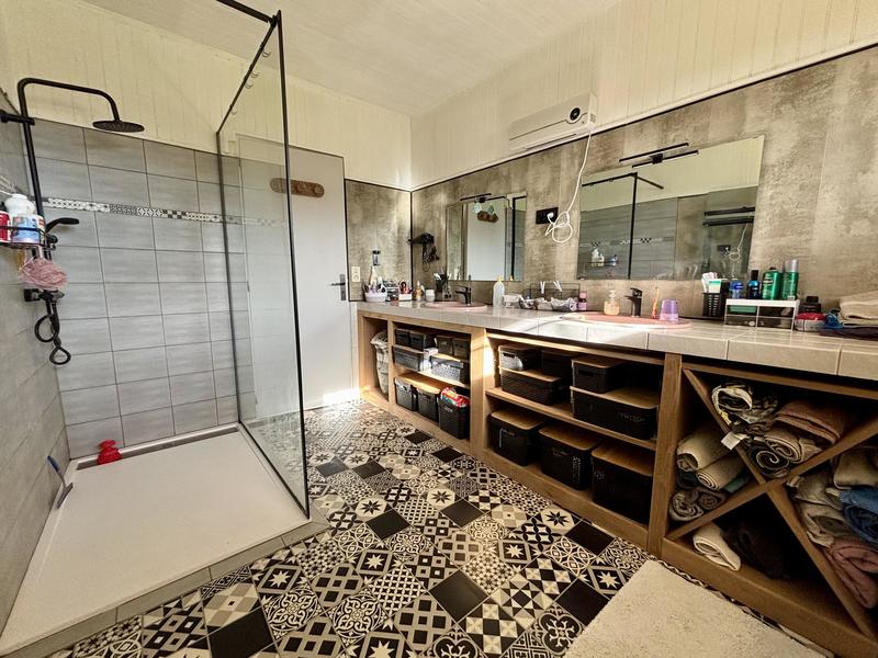 Longère - 122 m² - 5 pièces