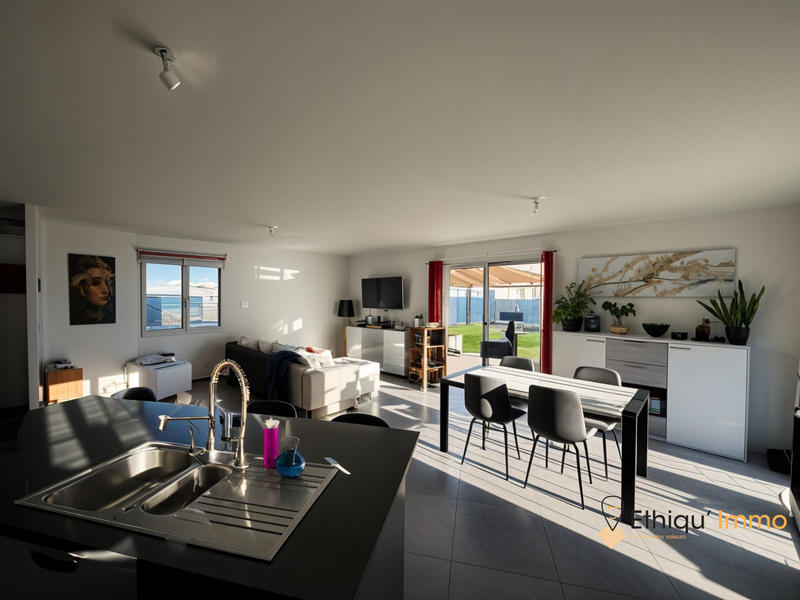 Maison - 108 m² - 5 pièces