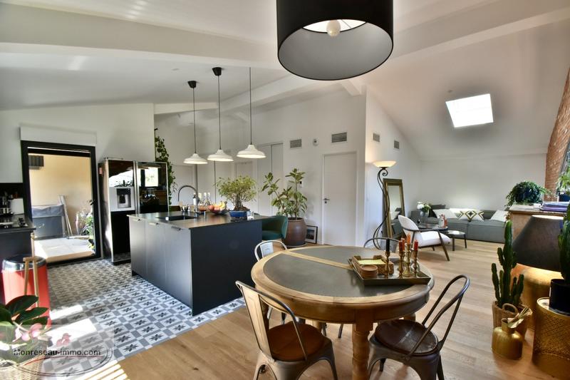 Appartement - 79 m² - 3 pièces