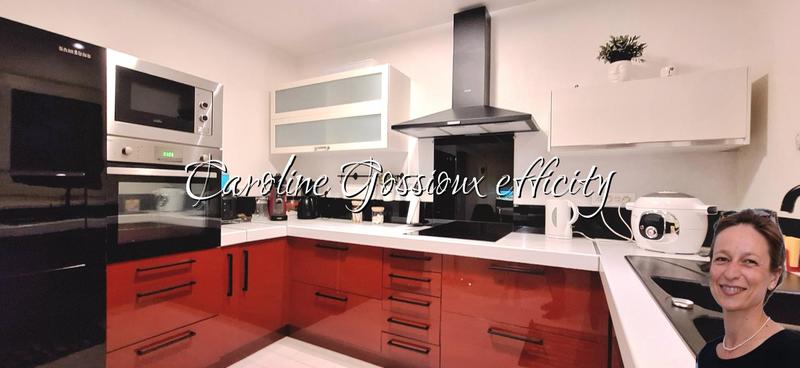 Pavillon - 213 m² - 12 pièces