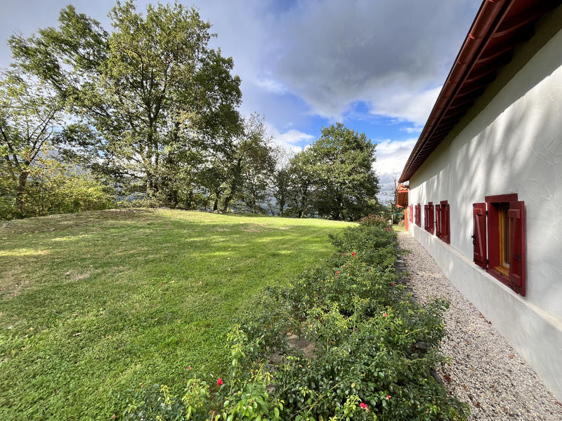 Maison - 170 m² - 5 pièces