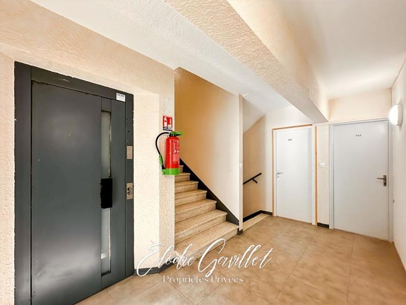 Appartement - 12 m² - 1 pièce