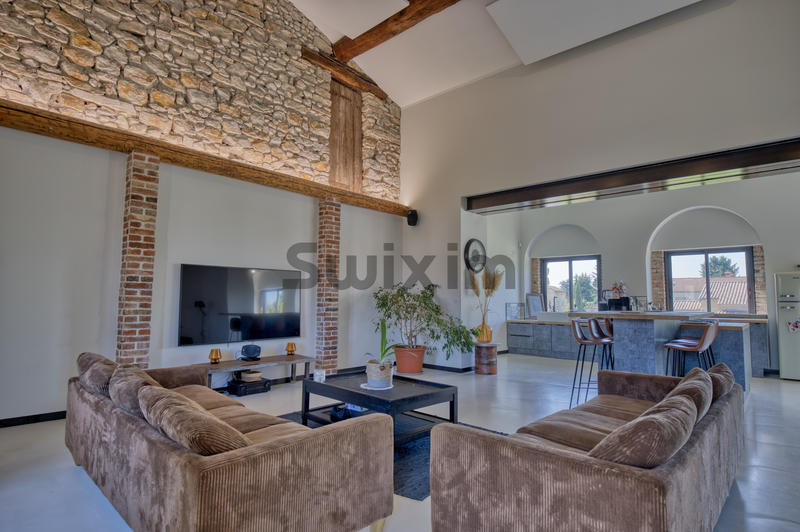 Mas - 290 m² - 7 pièces