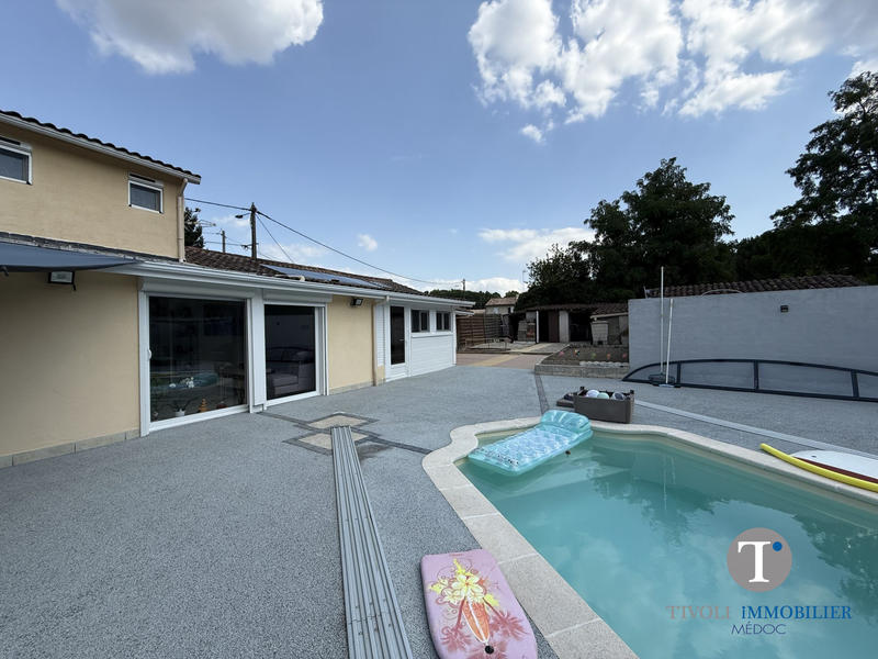 Maison - 101 m² - 5 pièces