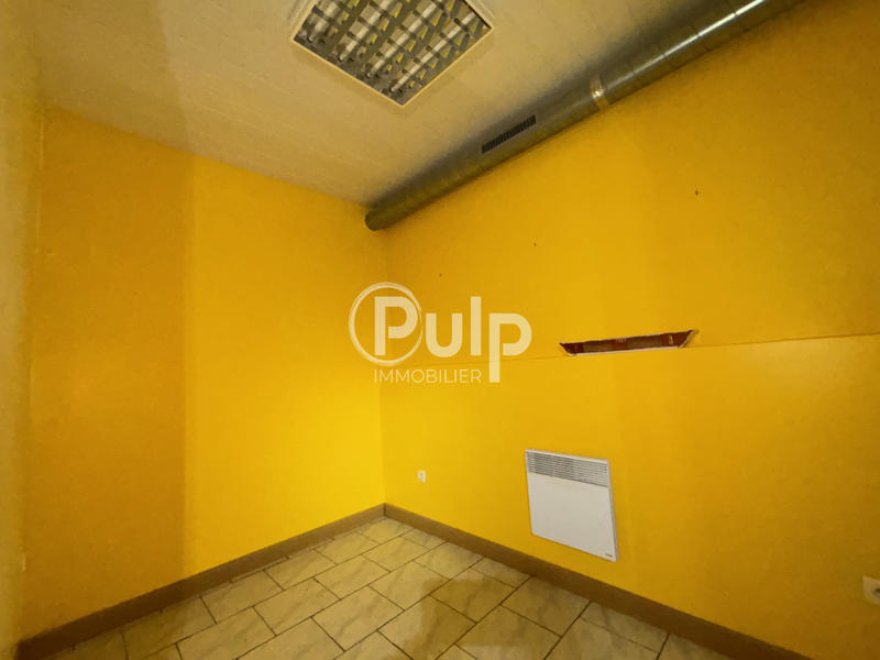 Immeuble - 214 m² - 16 pièces