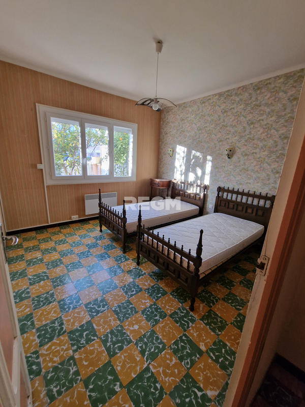 Villa - 150 m² - 8 pièces