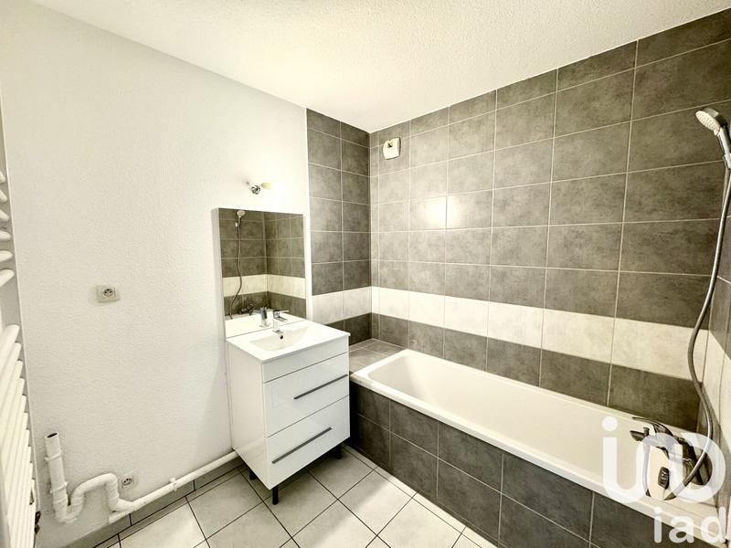 Appartement - 70 m² - 3 pièces