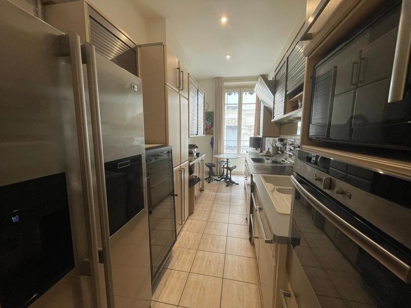 Appartement - 126 m² - 3 pièces