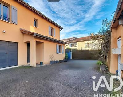 Maison - 133 m² - 6 pièces