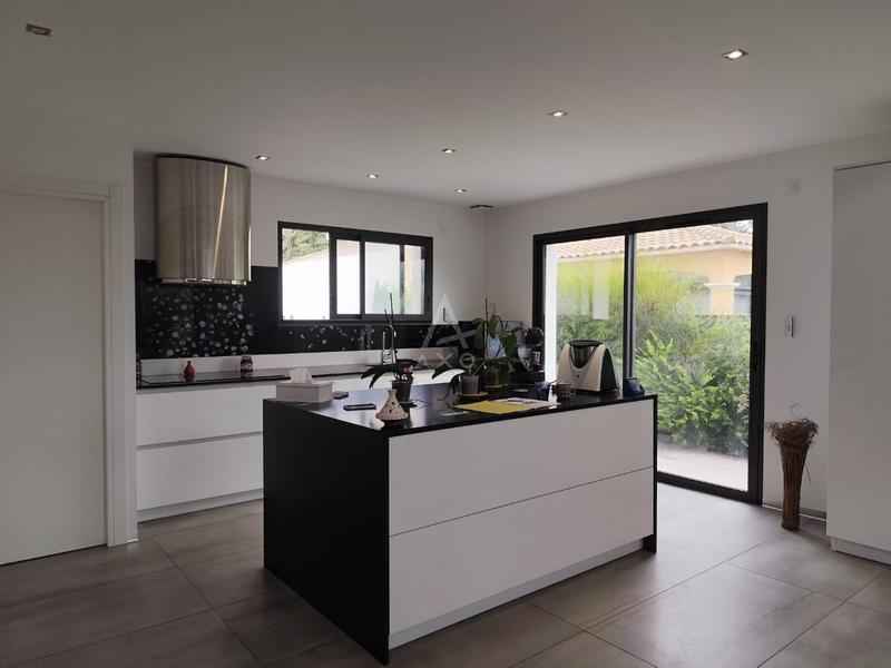 Maison - 165 m² - 6 pièces