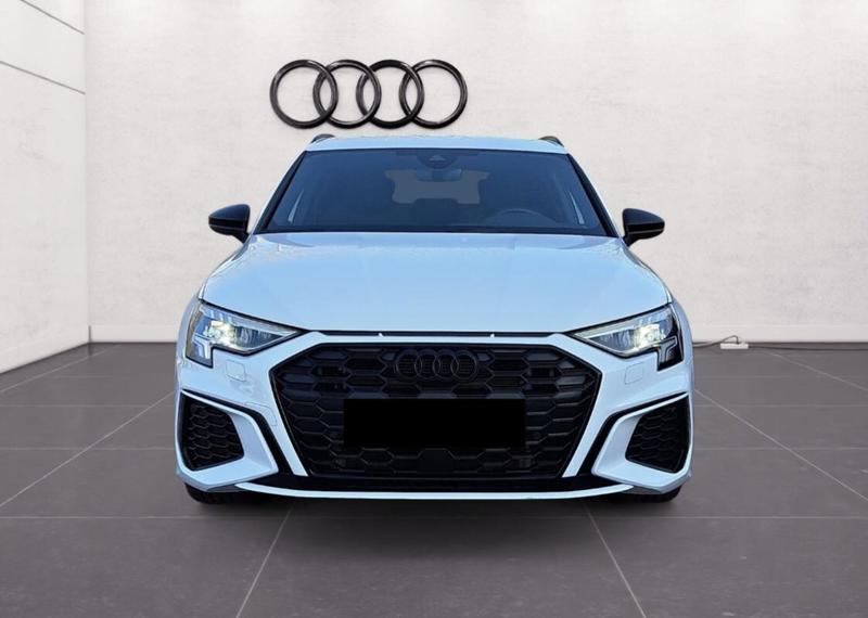 Audi A3 sportback 45 TFSIe 245 s-Line Hybride Rechargeable / Regulateur de Distance Coffre Elec Carplay Android Auto