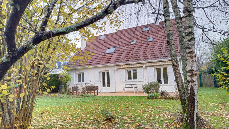 Maison - 196 m² - 6 pièces