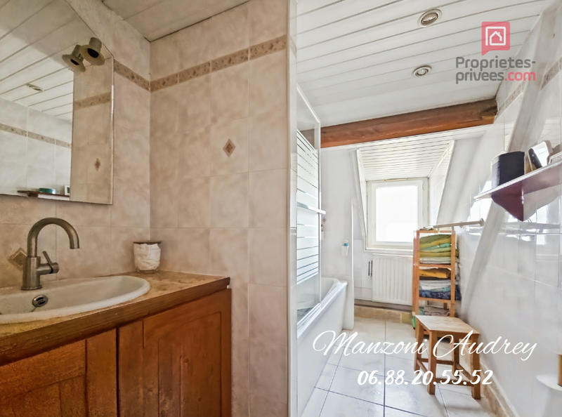 Maison - 96 m² - 5 pièces