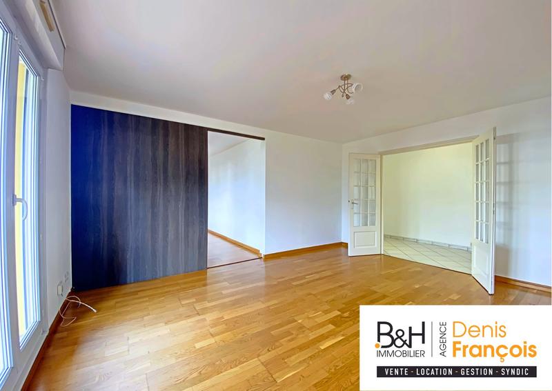 Appartement - 90 m² - 4 pièces