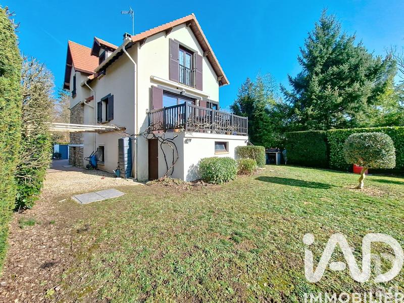 Maison - 137 m² - 6 pièces