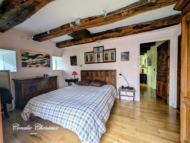 Maison - 171 m² - 7 pièces