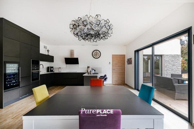 Maison - 197 m² - 6 pièces