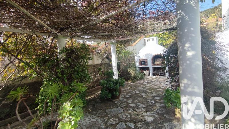 Maison - 196 m² - 6 pièces