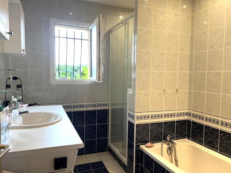 Maison - 131 m² - 6 pièces